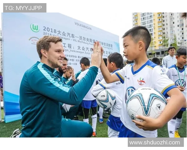 杭州滑板队勇闯极限运动世界杯的拼搏历程与梦想追逐