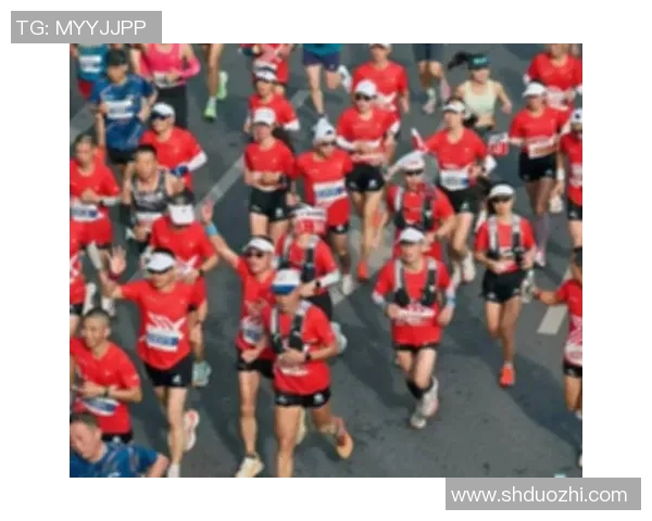 深圳街舞队在马拉松大满贯中的团队协作表现精彩纷呈引发热议